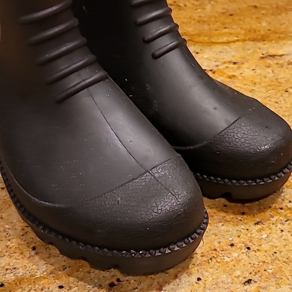 Men’s Pariis Boots, Black Waterproof Rubber Pull On , Size 8 main image 14
